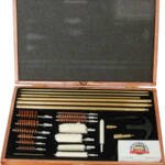 DAC UNIVERSAL GUN CLEANING KIT - W/PRESENTATION CASE 35 PCS.
