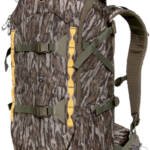 TENZING WHITETAIL DAY PACK - MO BOTTOMLAND 2300 CU. IN.