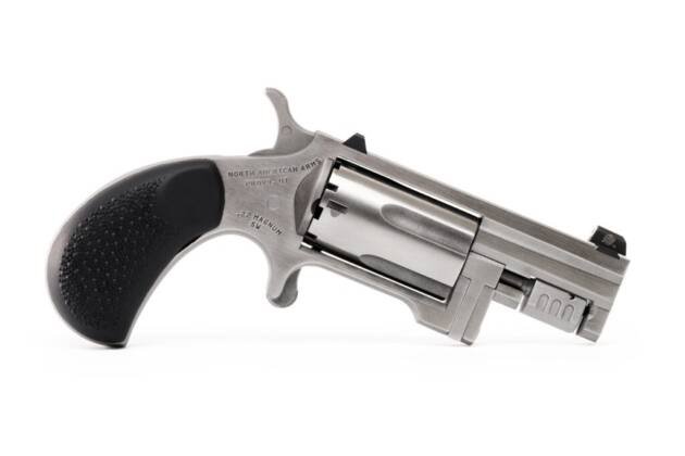 NORTH AMERICAN ARMS SENTINEL 22MAG 1.5" SS